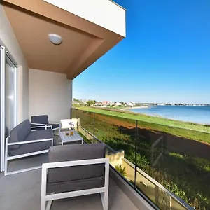  Villa Beachfront With Hot Tubs Sun Garden